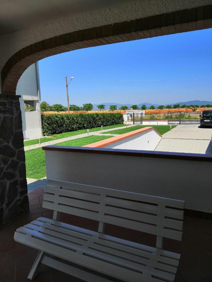 Casa Mari Bed and Breakfast Principina Terra Exteriör bild